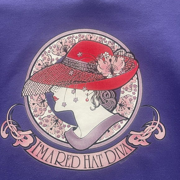Red Hat Lady Crewneck - Picture 3 of 4